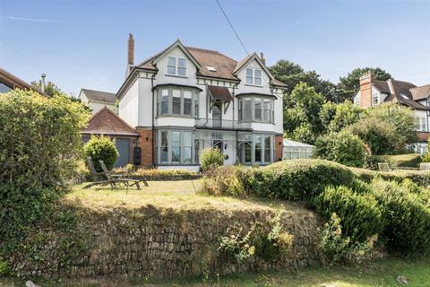 7 bed property, in Bideford, £835,000