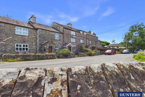 3 bed property, in Gatebeck Cottages, £235,000