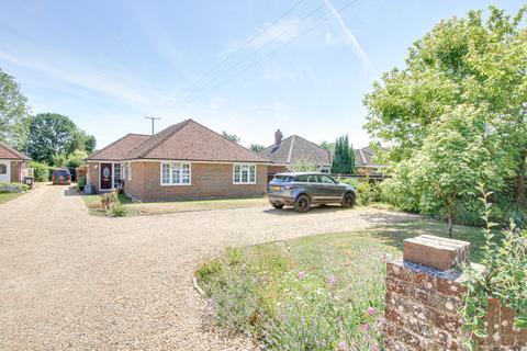 4 bed property, in DURLEY, £635,000