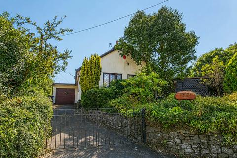 3 bed property, in Church Road, £350,000