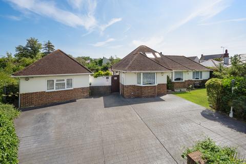6 bed property, in Joy Lane, £850,000