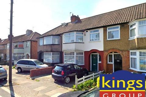 3 bed property, in Elmcroft Avenue, £465,000