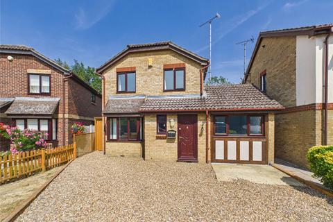 4 bed property, in Foxden, £450,000