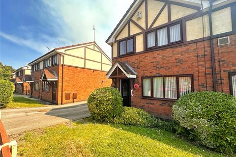3 bed property, in Grant Close, £255,000