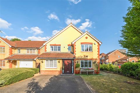 4 bed property, in Trenear Close, £850,000