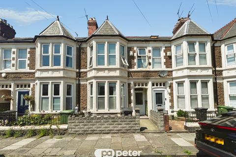 7 bed property, in Cressy Road, £575,000