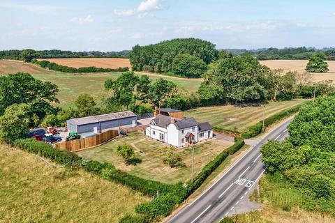 3 bed property, in Burlton, £675,000