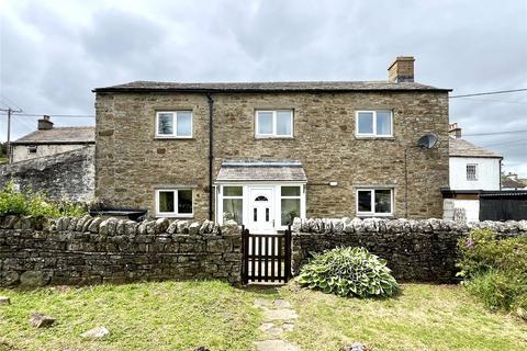 2 bed property, in Dene Terrace, £125,000
