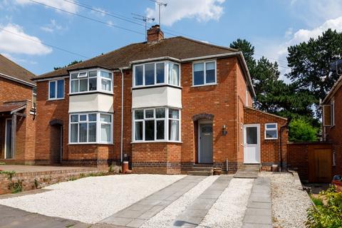3 bed property, in George Road, £425,000