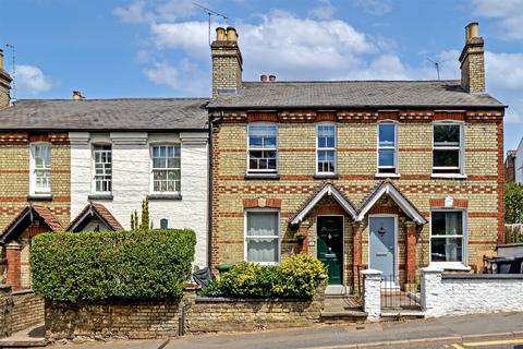 3 bed property, in Folly Lane, £600,000