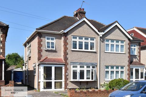 3 bed property, in Princes Plain, £515,000