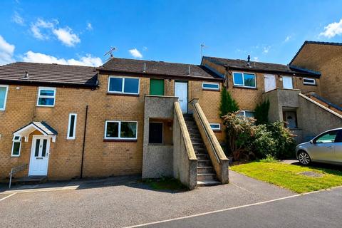 1 bed property, in Heys Close, £65,000