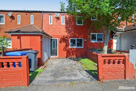 3 bed property, in The Uplands, £110,000