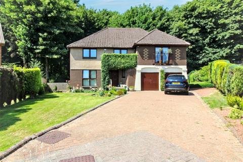 5 bed property, in Mount Frost Place KY7, £460,000