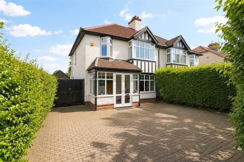4 bed property, in Hauxton Road, £725,000
