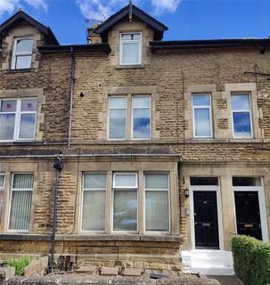 3 bed property, in Dragon Road, £375,000