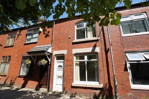 2 bed property, in Tomlinson Street, £100,000
