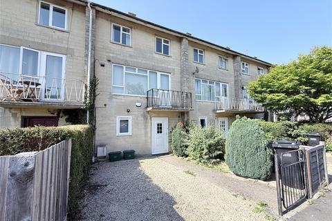 4 bed property, in Down Avenue, £400,000