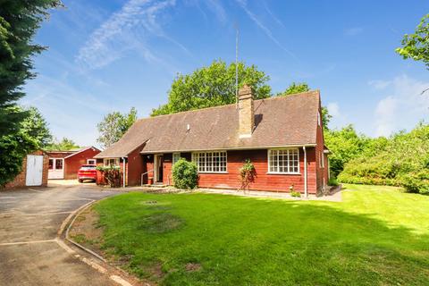 5 bed property, in Newbarn Lane, £1,500,000