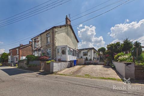3 bed property, in Bull Lane, £79,500