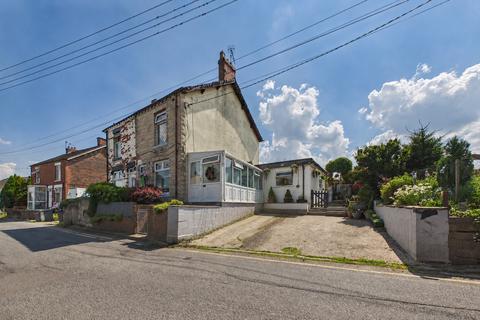 3 bed property, in Bull Lane, £79,500