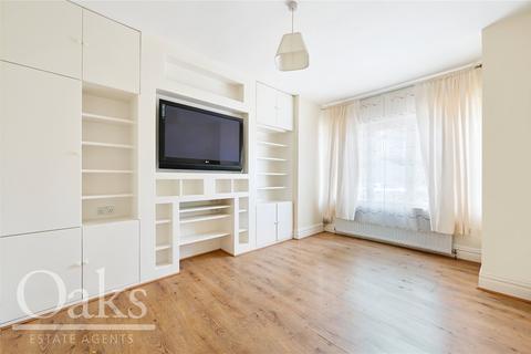 3 bed property, in Beechwood Avenue, £475,000