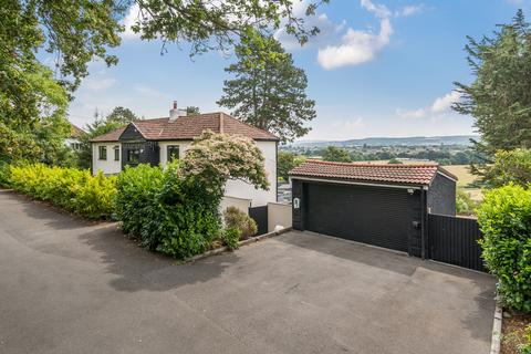 4 bed property, in The Ripple, £1,350,000