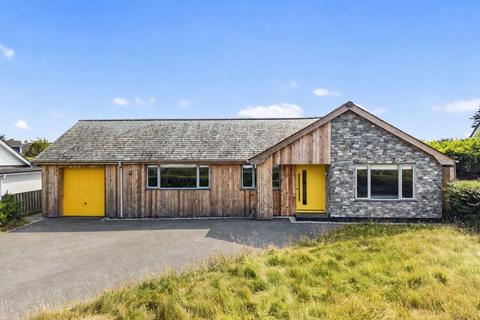 4 bed property, in Constantine Bay, £1,250,000