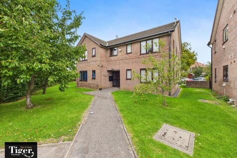 Land, in Westlands Court, £55,000