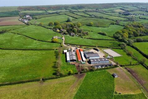 5 bed property, in Little Woolgarston Farm, £2,500,000