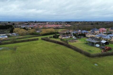Land, in Eastwood End, £850,000