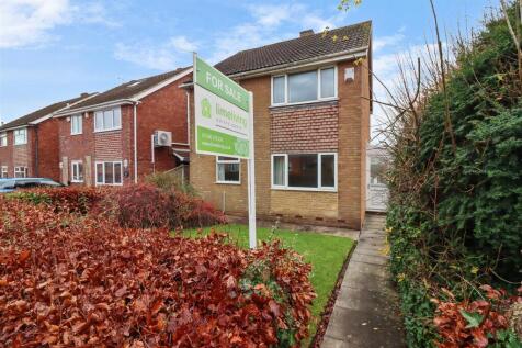 3 bed property, in Ardsley Road, £245,000