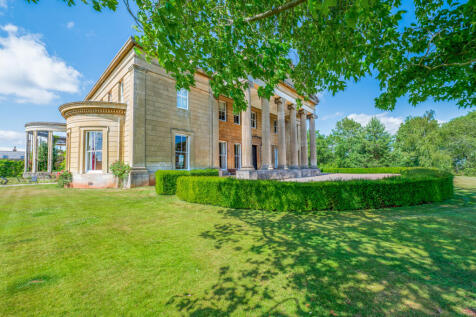 4 bed property, in Whitbourne Hall, £400,000