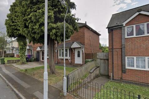 2 bed property, in Whetstone Grove, £159,950