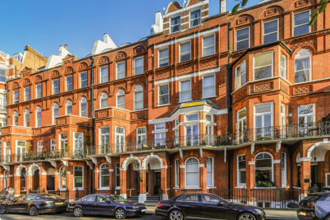 3 bed property, in Barkston Gardens, £1,850,000