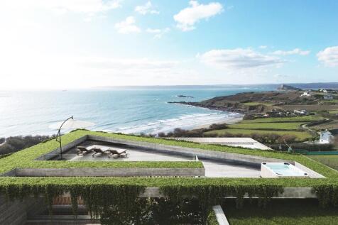 5 bed property, in Sea Light, £875,000