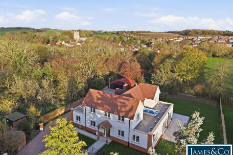 4 bed property, in The Causeway, £1,200,000