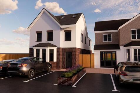 5 bed property, in Rare self build opportunity in Bromham, £300,000