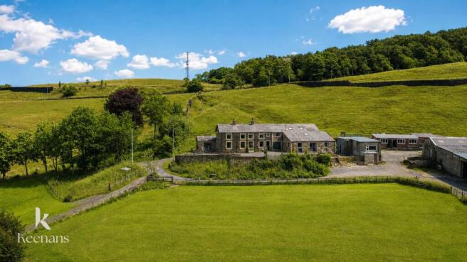 3 bed property, in Grains Road, £585,000