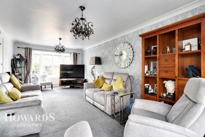 4 bed property, in Ullswater, £450,000