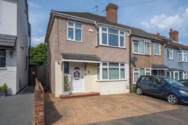 3 bed property, in Walkley Road, £450,000