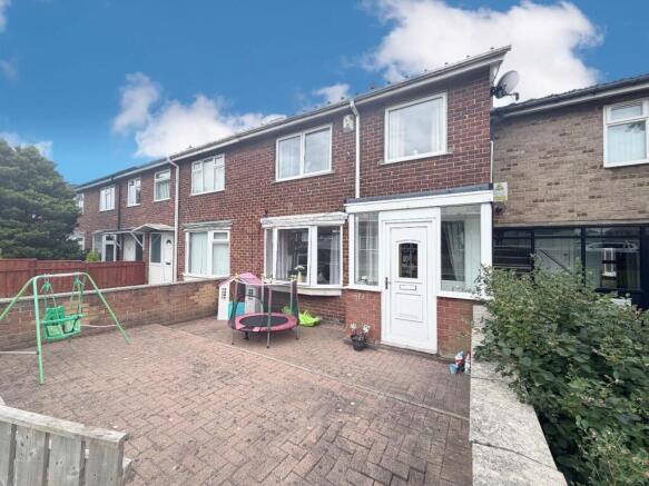 3 bed property, in Etherley Walk, £85,000