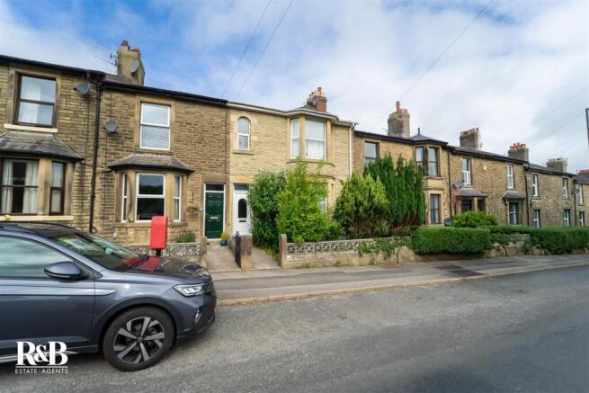 3 bed property, in Lancaster Road, £240,000