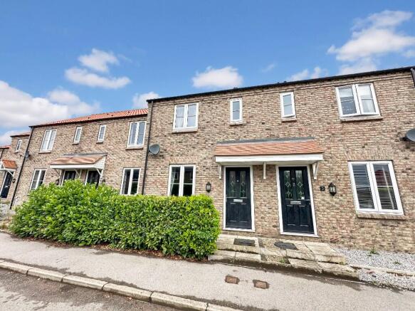 3 bed property, in South Street, £177,500