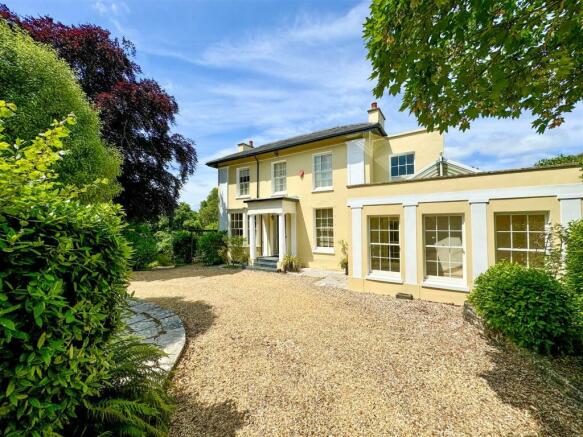 5 bed property, in Spencer Road, £1,500,000