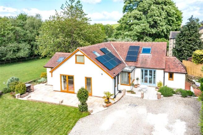 5 bed property, in Almshouse Lane, £780,000