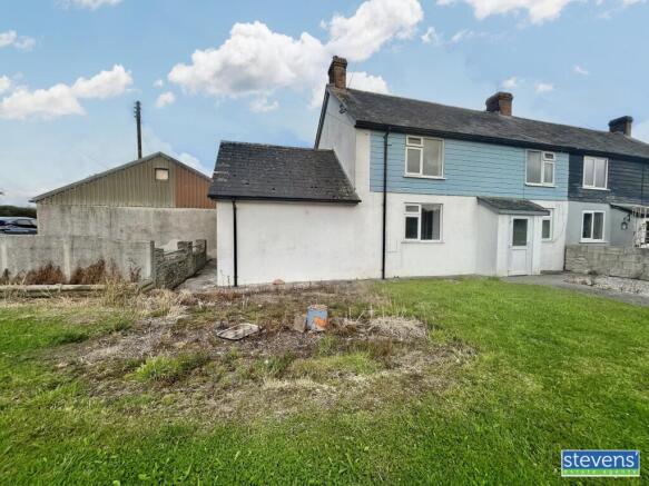 3 bed property, in Croft Gate, £160,000