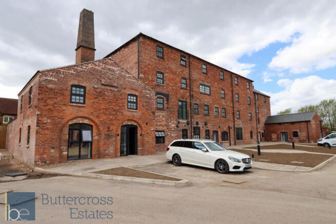 1 bed property, in The Old Mill, £160,000