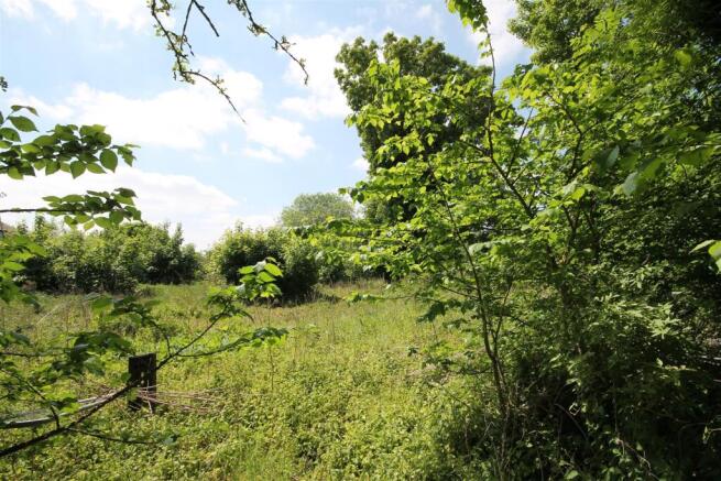 Land, in Northwood End Road, £450,000