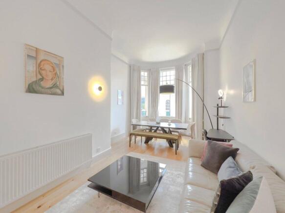3 bed property, in Stanhope Gardens, £1,800,000